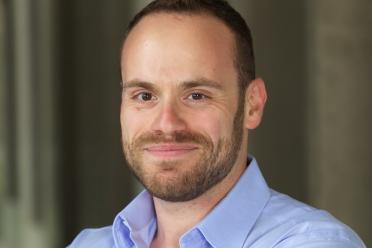 Headshot of Dr. Robert Signer